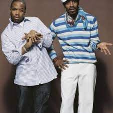 Yeah, roses really smell like boo boo boo poo poo poo. Roses Paroles Outkast Video Lyric Greatsong