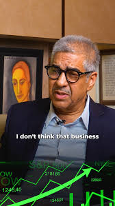 Difference between RoI and Profit.