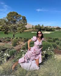 Check spelling or type a new query. Freedomroo Kendall Jenner Looks Fresh As A Flower As She Frolics Around Palm Springs And Cuddles With A Chicken Australiannewsreview