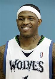 Bobby D. no last name needed. He was the total package frfr. HOF 4x allstar  and 2x nba champion and a career scoring average over 18ppg. He could play  in any era