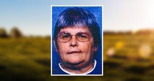 Carolyn Kidwell's Instagram, Twitter & Facebook