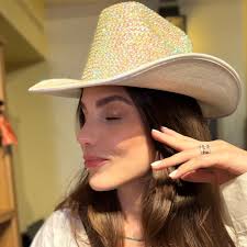 Dump 2 das mini ferias em Orlando. Magic Kingdom fez meu coração tão leve e  doce! Às vezes, o que chamamos de sonho é só o desejo de voltar a se sentir