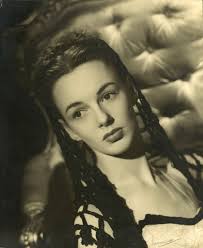 Glamour of the 1950s captured in stunning exhibition at the Lady Lever Art  Gallery