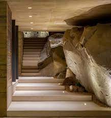 in stein gemeisselt das felshaus von architektin gabriela carrillo in acapulco architecture house architecture architecture design