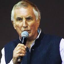 Johnnie Walker says 'dreaded day has come' as terminally-ill DJ quits