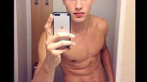 Çıplaklığı Eleştirip Kendileri Soyunuyorlar! Riyakar Erkekleri İfşa Eden  Twitter Hesabı- TREND