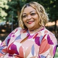 Regina Banta's Instagram, Twitter & Facebook