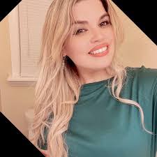 Susan Litwin's Instagram, Twitter & Facebook