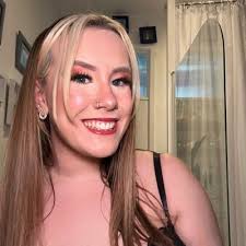 Lydia Jade Hughes (@lydhughess)