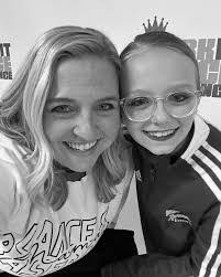 Bailey Dailey's Instagram, Twitter & Facebook