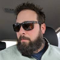 5300+ "Lloyd ." profiles