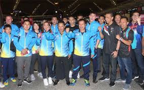Victor, with a brand name originated from the word victory, over the decades has carried a rich number of raw badminton talents to proud champions. Lee Chong Wei And Team Malaysia Depart For World Championship In Glasgow Badmintonplanet Com