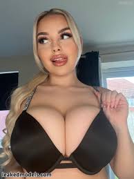 Miawills 98  miawills1998  miawills98 Photo Nude Leaks OnlyFans 35 -  Modèles Leakées