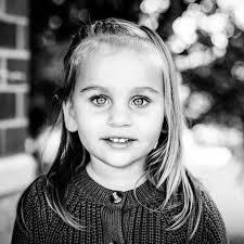 7️⃣ 👰🤵‍♂️ 👦👧 🫶