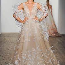 Find lazaro bridal gowns for sale at wedding … lazaro wedding gowns lazaro wedding dresses pictured above: Lazaro Wedding Dresses By Season