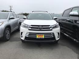 Toyota highlander 2014, center grille by truparts®. Toyota Highlander Grill