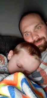 We took the weekend to just lay low and have some family time ... it's been  so nice having the hubby back home Gaven sure missed him a ton