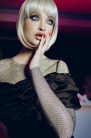 LILY BLACK SHORT DRESS WITH SIDE TRAIN