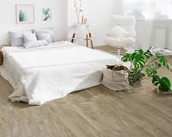 The best flooring in a basement bedroom is one that can accommodate occasional moisture while providing cushion and insulation against cold, hard concrete. Top Flooring Choices For Your Bedroom Floorworld Floorworld