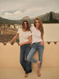 Lækker T-shirt lavet i økologisk bomuld fra Mos Mosh