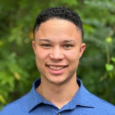 This past Sunday I had the incredible opportunity to volunteer at the 2025  New Balance Grand Prix.