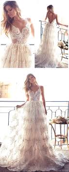 White Wedding Dress All Brides Dream Of Having The Ideal Wedding But For This They Need T Prom Dresses Lace White Lace Wedding Dress Wedding Dresses Romantic