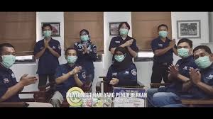The top three most popular product categories were health supplements, instant coffee and baby strollers, while the top three malaysian brands were pt swift marketing sdn bhd, oldtown white coffee. Working At Pt Sin A Sixfifteen Company Profile And Jobstreet