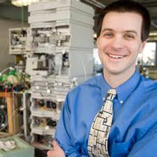 Hear how chromatography expert Dwight Stoll solves separation challenges  with 2D-LC