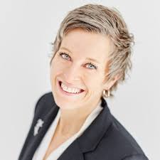 Vilken härlig dag tillsammans med Julia Järvholm på GADDEN🐝 Så roligt att  få mingla med ambitiösa studenter och spännande företag✨ Vi från Jurek  Recruitment & Consulting ser fram emot en repris… |