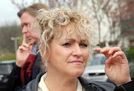 Wie bei big brother jürgen bei spontan aktionen #jürgenmilski #fernsehgarten. Jurgen Milski Helps Big Brother Sabrina Lange S Girlfriend