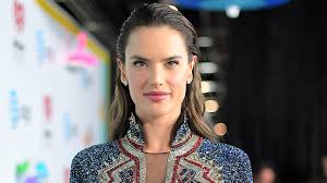 Face framing bangs are one of those hairstyles which never go old or out fashion as both the women of the '70s and '80s as well as the women of present era have been seen sporting these. Alessandra Ambrosio Gets Face Framing Bangs Stylecaster