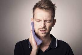 The amount varies from person to person and is also related to the difficulty of the surgery. Wisdom Teeth Removal Recovery How Long Does The Pain Swelling Last