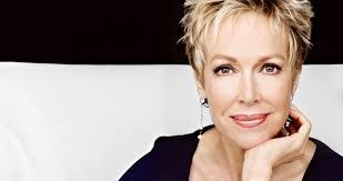 Jan Daley's Instagram, Twitter & Facebook