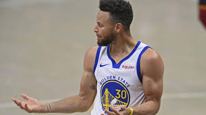 Curry could pass it to. Magic Johnson Lauds Steph Curry He Should Be Mvp Marca