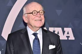 How Bruce Nordstrom went from sweeping floors for 25 cents an hour to  leading a multibillion-dollar retail giant