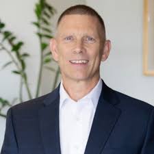 Ed's World: Sub60 dude doing his best in Tall World. Last week I was in Las  Vegas attending a conference for work. My friend and co-host of Decades,  Chris Rubio, was going