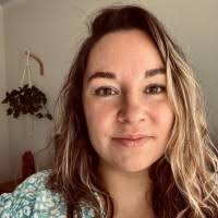 1200+ perfiles de «Alyssa»