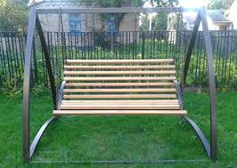 Voici les deux points essentiels à aborder pour mener à bien votre projet de peinture de portail. Balancer Un Tuyau De Leurs Propres Mains 46 Photos Assembler Une Balancoire De Jardin Pour Enfants A Partir D Un Profil Et D Un Tuyau En Polypropylene Selon Un Dessin