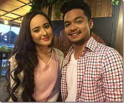 However, without realizing every quarrel gave birth to love. Mencintaimu Mr Photographer Ep 1 Tonton Drama Popular Dramabest2u