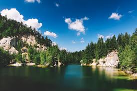 The rocks have been protected as a national nature reserve since 1933, and since 1991 the entire adjacent broumovsko region has enjoyed the status of a protected. Adrspach Teplice Rocks