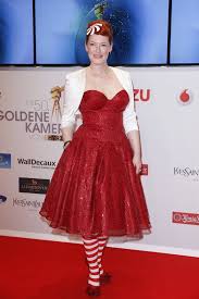 Popsugar Uk Enie Frau Rockabella