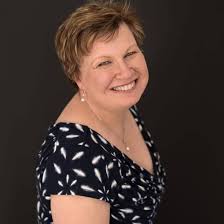 We are deeply saddened to let the Irish dancing community know about the  passing of Sue Warrington, loved member of Southern Cross and long-time  supporter of Irish Dancing. Our thoughts are with