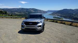 First Drive Review 2020 Ford Explorer St Dances With The Family And It S A Ball