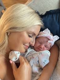 Meet Bowie! 🎀 I'm so grateful that I was in California when this peanut  was born! Bowie girl, auntie loves you so much. You're so perfect and have  the most amazing mommy