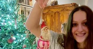 Photos of readers' favorite holiday ornaments,