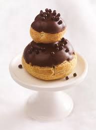 Religieuses Au Chocolat Ricardo Recipe Zumbo Desserts Dessert Recipes Desserts With Biscuits