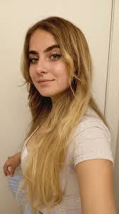 Nicole Predmore's Instagram, Twitter & Facebook