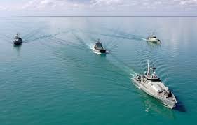 Royal Australian Navy Armidale Class Patrol Boats Hma Ships Glenelg Maryborough And Albany With Landing Craft H Navy Ships Royal Australian Navy Landing Craft