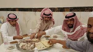 So, unless somebody decides to throw a party or extend a dinner invitation, life's very quiet here. Wedding Meal Arranged In Saudi Arabia Youtube