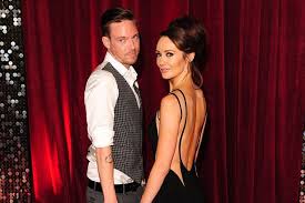 Emmett scanlan and claire cooper have said i do in a romantic ceremony covered exclusively by hello! Former Hollyoaks Star Emmet Scanlan Is Dating Claire Cooper Irish Mirror Online